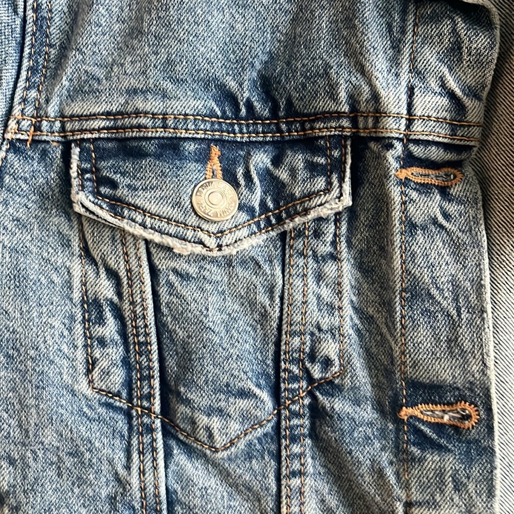 Denim jacket - Picture 3 of 4